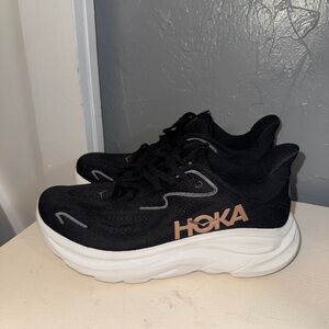 Hoka Clifton 10 women’s running shoes